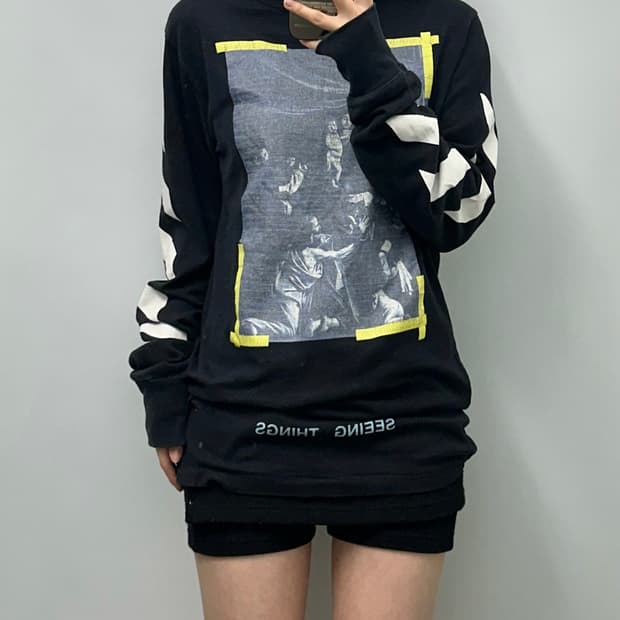 오프화이트 카라바조 블랙 롱슬리브 긴팔티