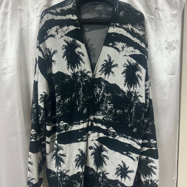 라드뮤지션 팜트리 가디건