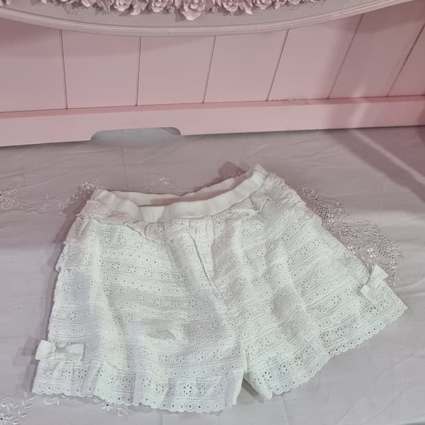 자수펀칭 레이스 코튼 리본 큐롯팬츠