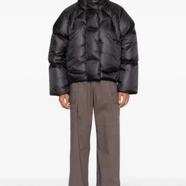 엔타이어스튜디오 패딩