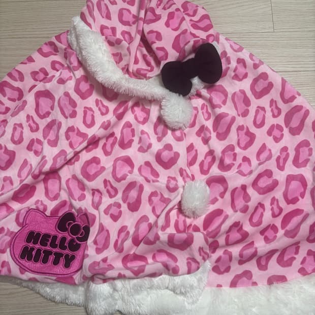 빈티지 헬로키티 레오파드 케이프