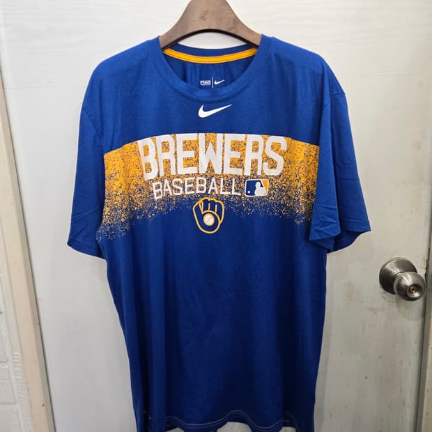 110,2XL )) NIKE&MLB 나이키 반팔티셔츠! 디자인 예뻐요~