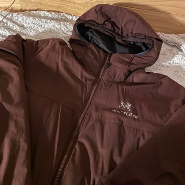 아크테릭스 아톰후디