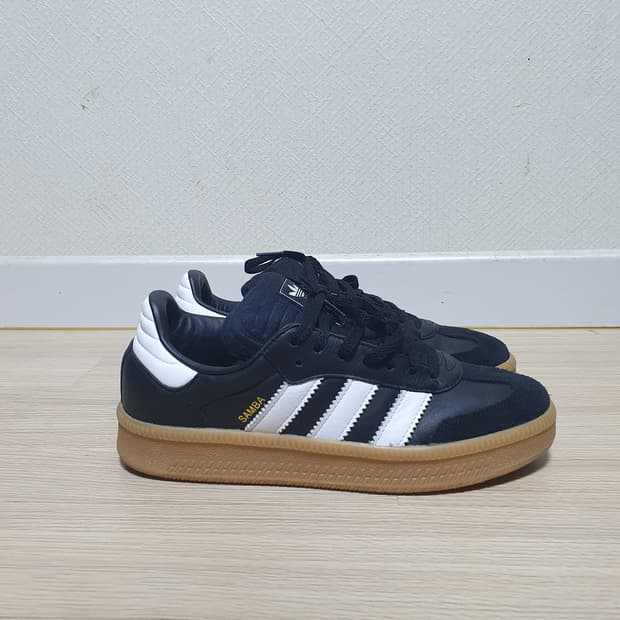 아디다스 삼바 스니커즈 255