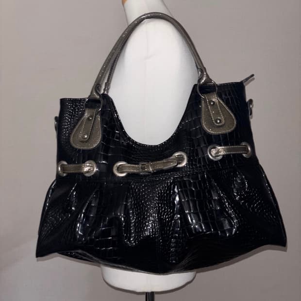 빈티지 에나멜 가죽 숄더백 히메갸루 고스펑크 고딕