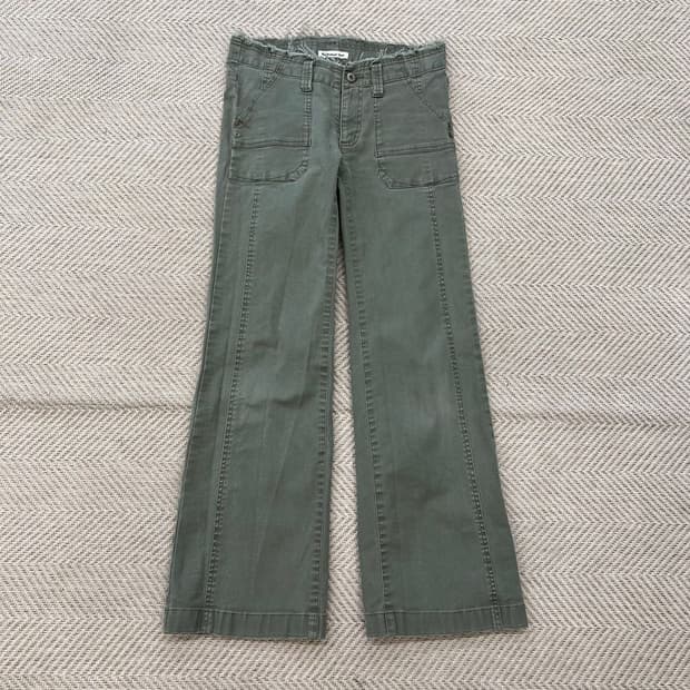 알파벳클럽 피그먼트 절개 부츠컷팬츠 r4285