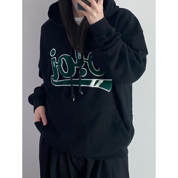 오아이오아이 후드티