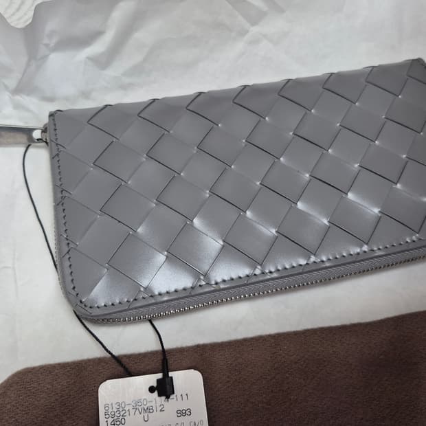 정품,새상품) 보테가 베네타 우븐 지퍼 장지갑