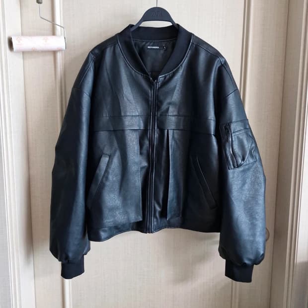 낫포너드 레더 마원 패딩 점퍼 L 블랙