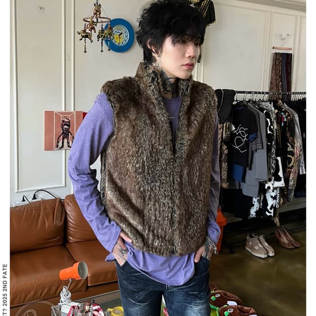 JPN Vintage Faux Fur Vest Zip-up Jacket
