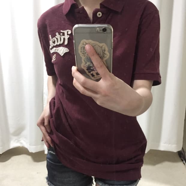 아베크롬비 버건디 카라 반팔 티