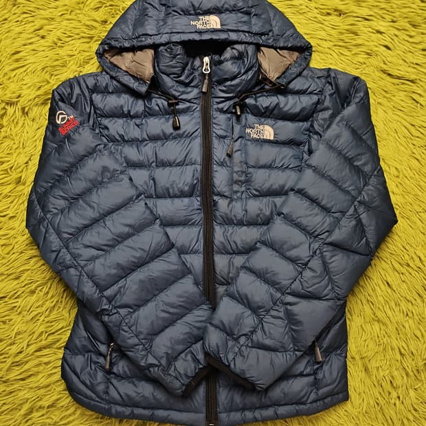 노스페이스 써밋 시리즈 900필 경량패딩 s