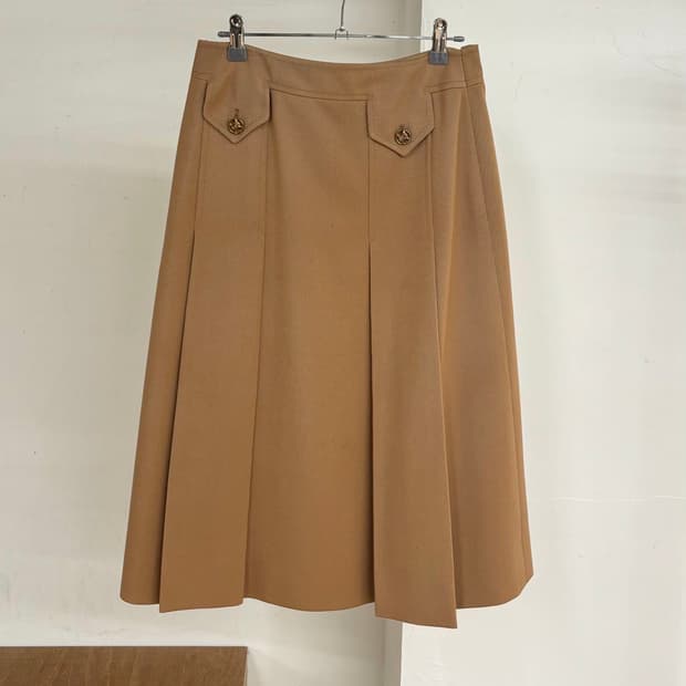 셀린느 브라운 핀턱 미디 스커트