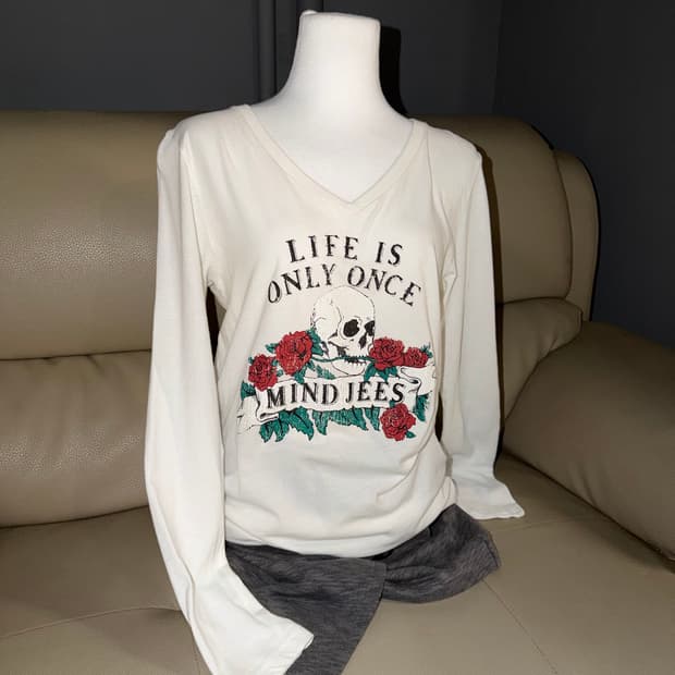 skull printing v-neck long sleeve