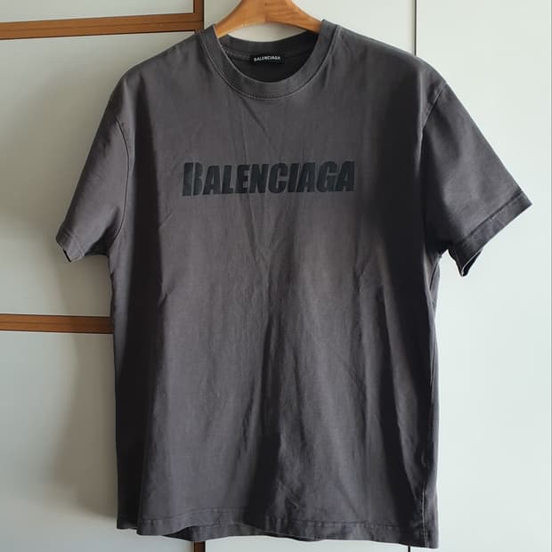 발렌시아가 BALENCIAGA 로고 반팔티 S 써머 티셔츠 여름티 반팔