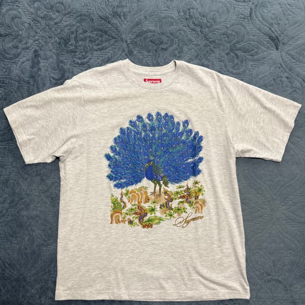 슈프림 피콕 숏슬리브 반팔 25FW 팝니다.