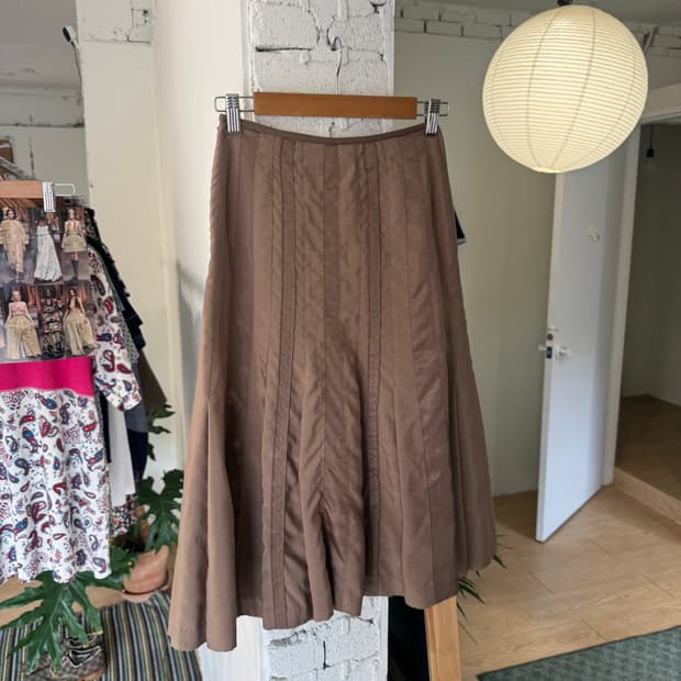 Vintage midi skirt