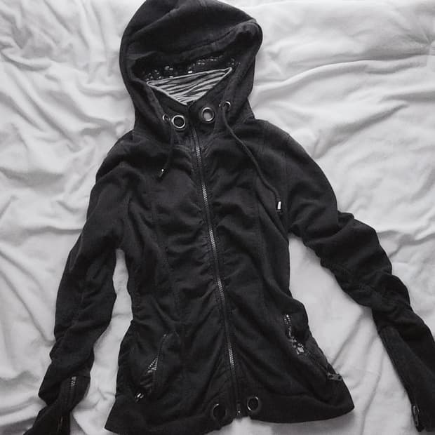 오네갸루 셔링 후드집업 블랙 합정빈티지y2k