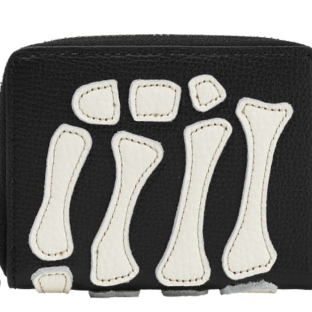 캐피탈 동전 지갑