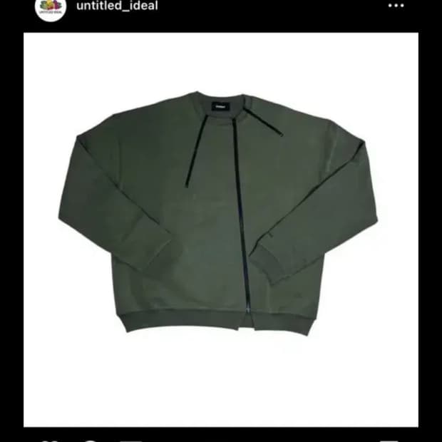 언타이틀드 지퍼 맨투맨