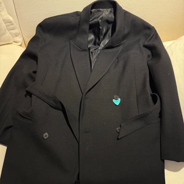 인스턴트펑크 하프 코트 판매합니다