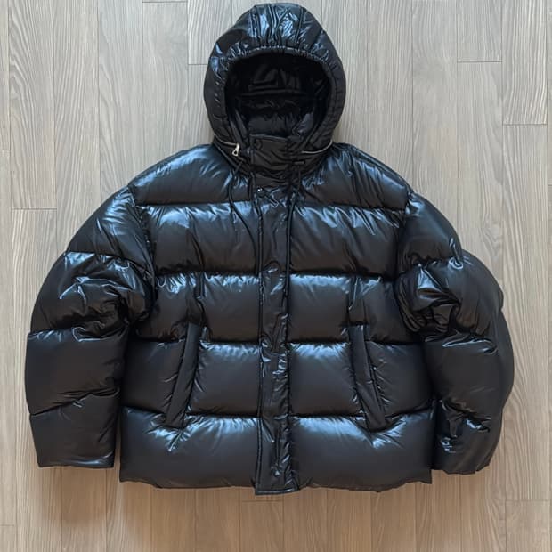 드리스반노튼 푸퍼 자켓