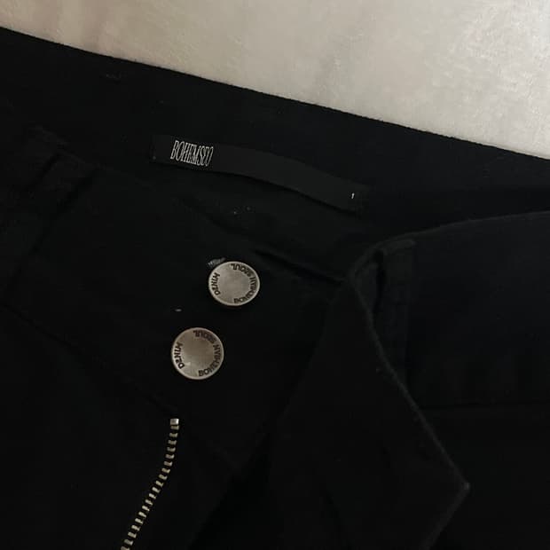 보헴서 투버튼 부츠컷 S