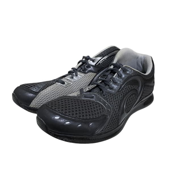 키코 코스타디노브 x 아식스 젤 소켓 1