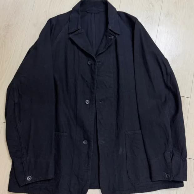 코모리 워크자켓 블랙 2사이즈 팝니다