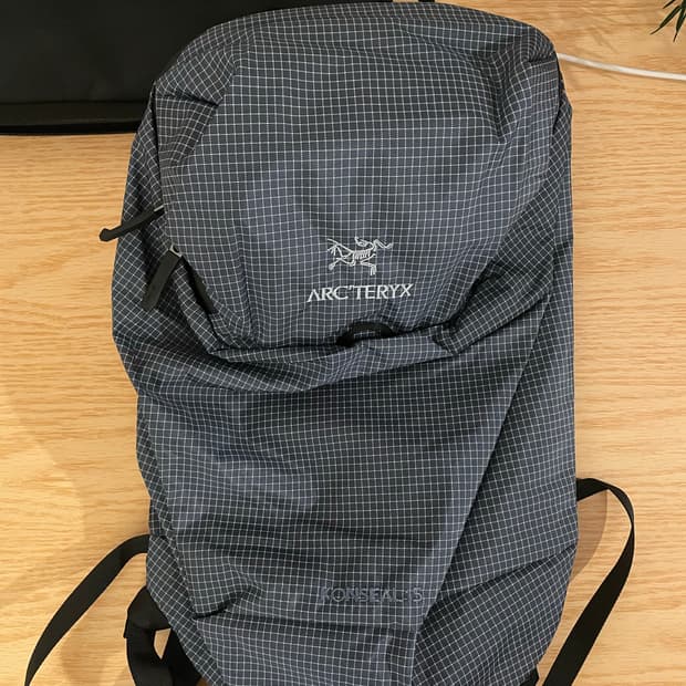 아크테릭스 컨실15 넵튠