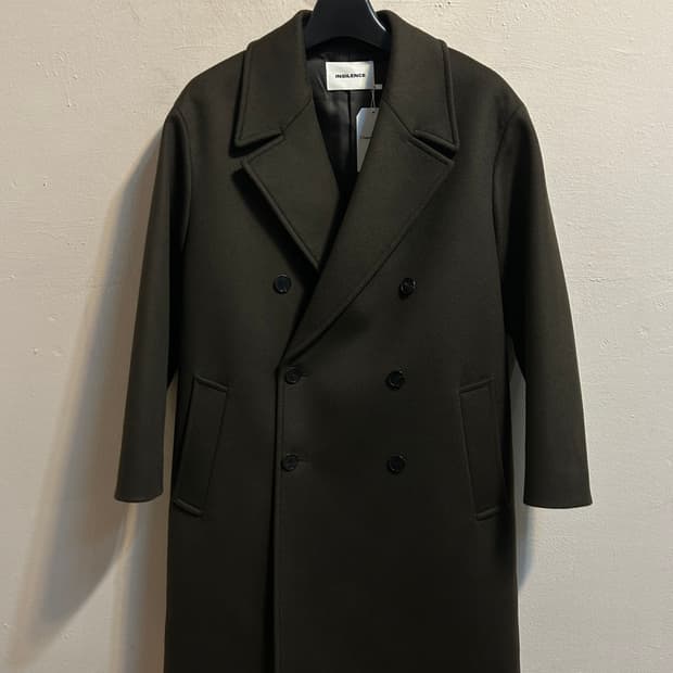인사일런스 더블 브레스티드 울 캐시미어 코트