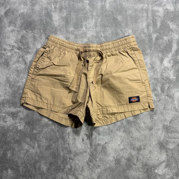 디키즈 베이지 숏팬츠