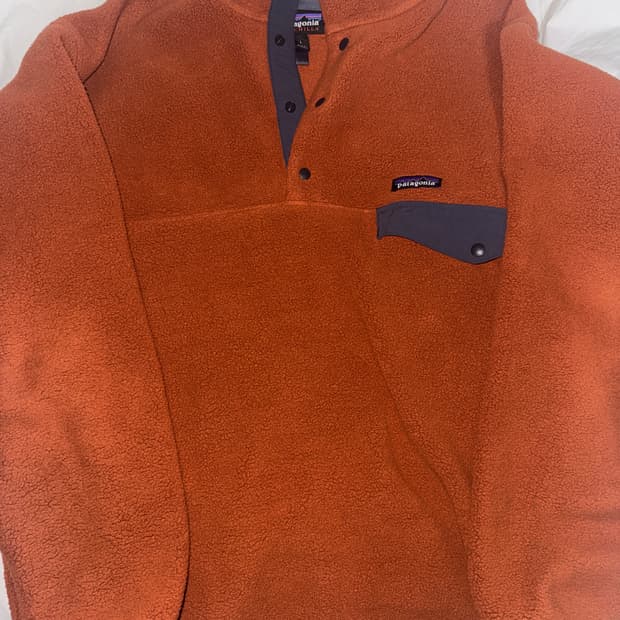 파타고니아 신칠라 L 헤비웨이트 버니쉬드 레드