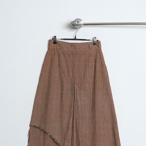 I.S. sunao kuwahara Cut-Off Check Skirt 