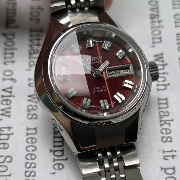 레어] 빈티지 시티즌 28800 하이비트 브라운판 컷유리 데이데이트 여성