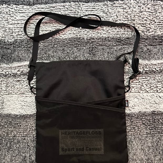 헤리티지플로스x헬리녹스 사코슈 블랙