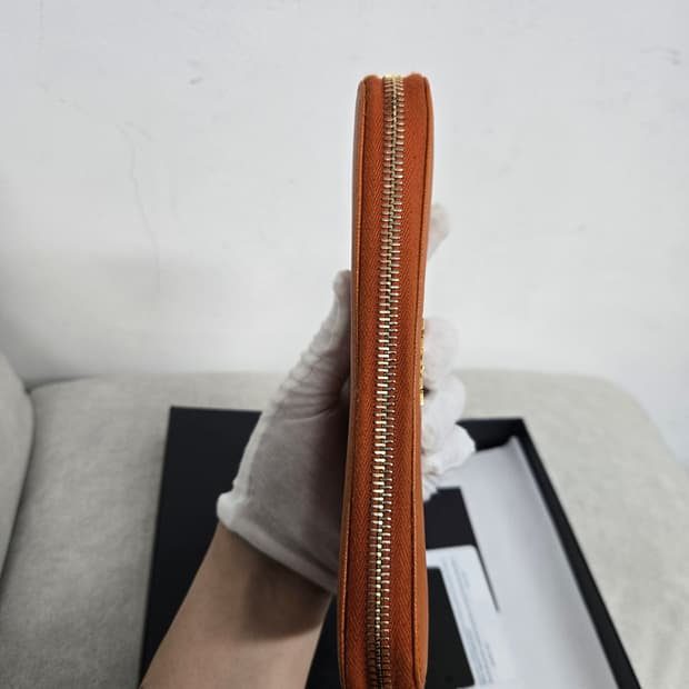 [보증서 정품] 프라다 사피아노 지퍼 장지갑