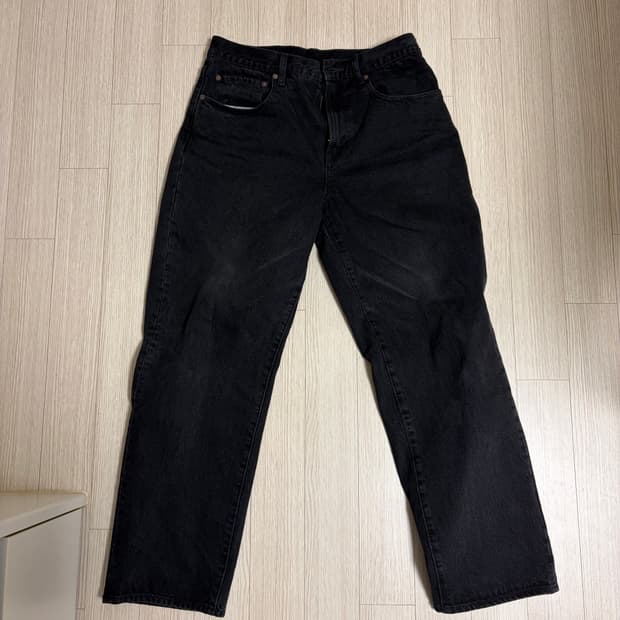 디네댓 레귤러진 블랙 L팝니다.