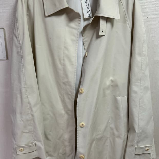 RRACE 아이보리 트렌치 코트