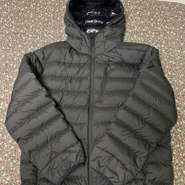 [XL] 무탠다드 시티 레저 후디드 라이트 다운 재킷 블랙