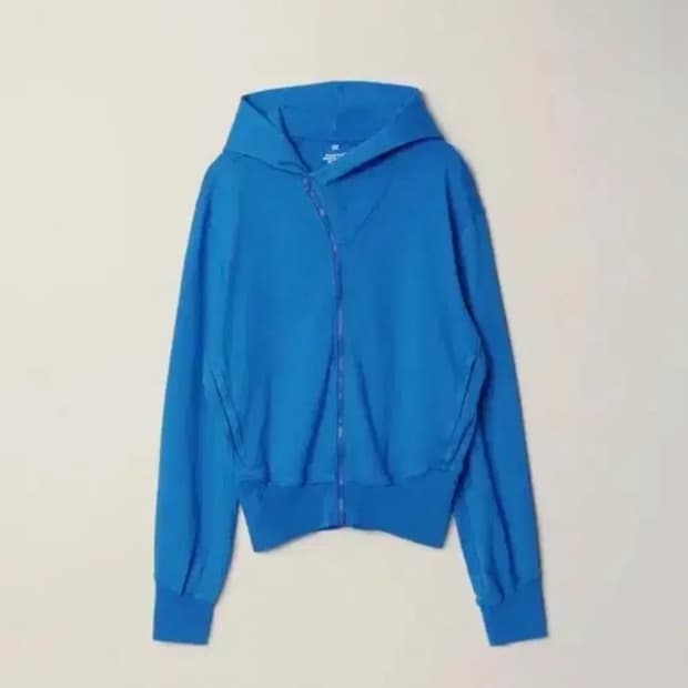 구매) ee 블루 커브드 후드집업 L 사이즈
