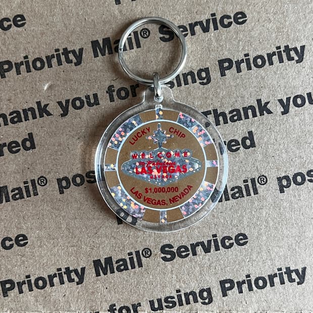 90s vtg Las Vegas Lucky Chip Keyring