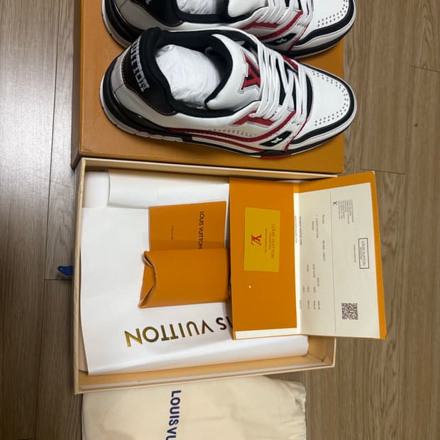 루이비통 스니커즈 280