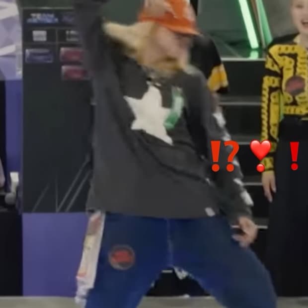쿄카착용) 엑스트라오디너리 star long sleeve 스타 롱슬리브
