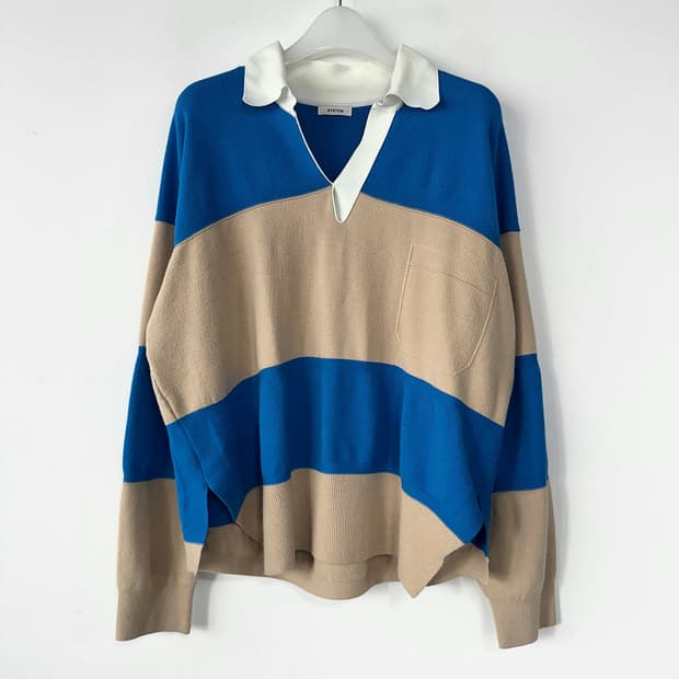 시스템 25 노치넥 스트라이프 니트 탑