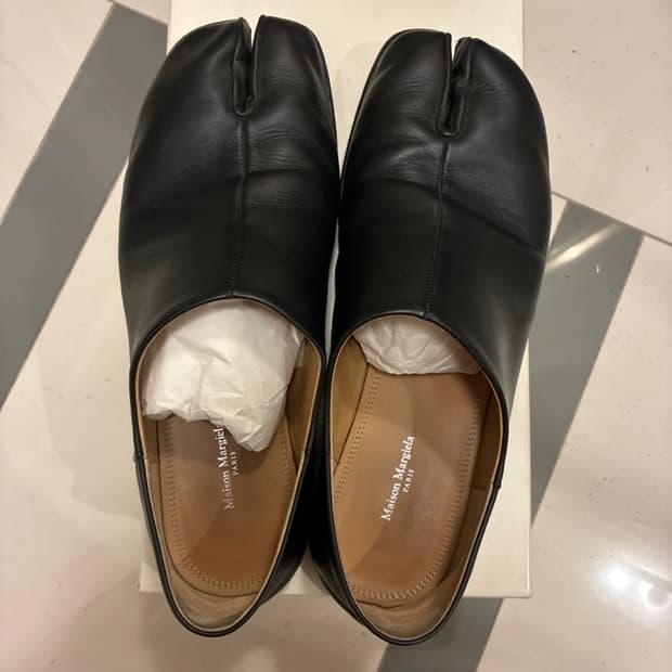 메종 마르지엘라 슬립온 타비 슈즈 블랙