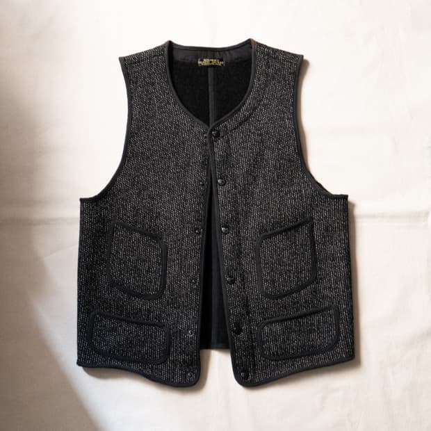 Brown's Beach Vest / 38