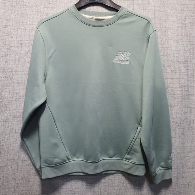 뉴발란스 남성 맨투맨 