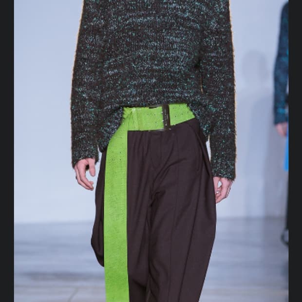 우영미 23fw 헤어리 롱슬리브 스웨터 46size 새상품