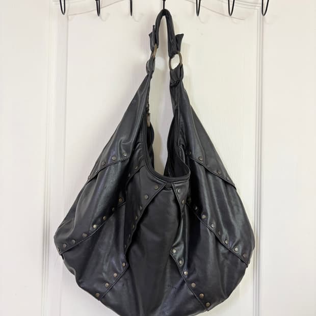 Vintage stud shoulder bag 